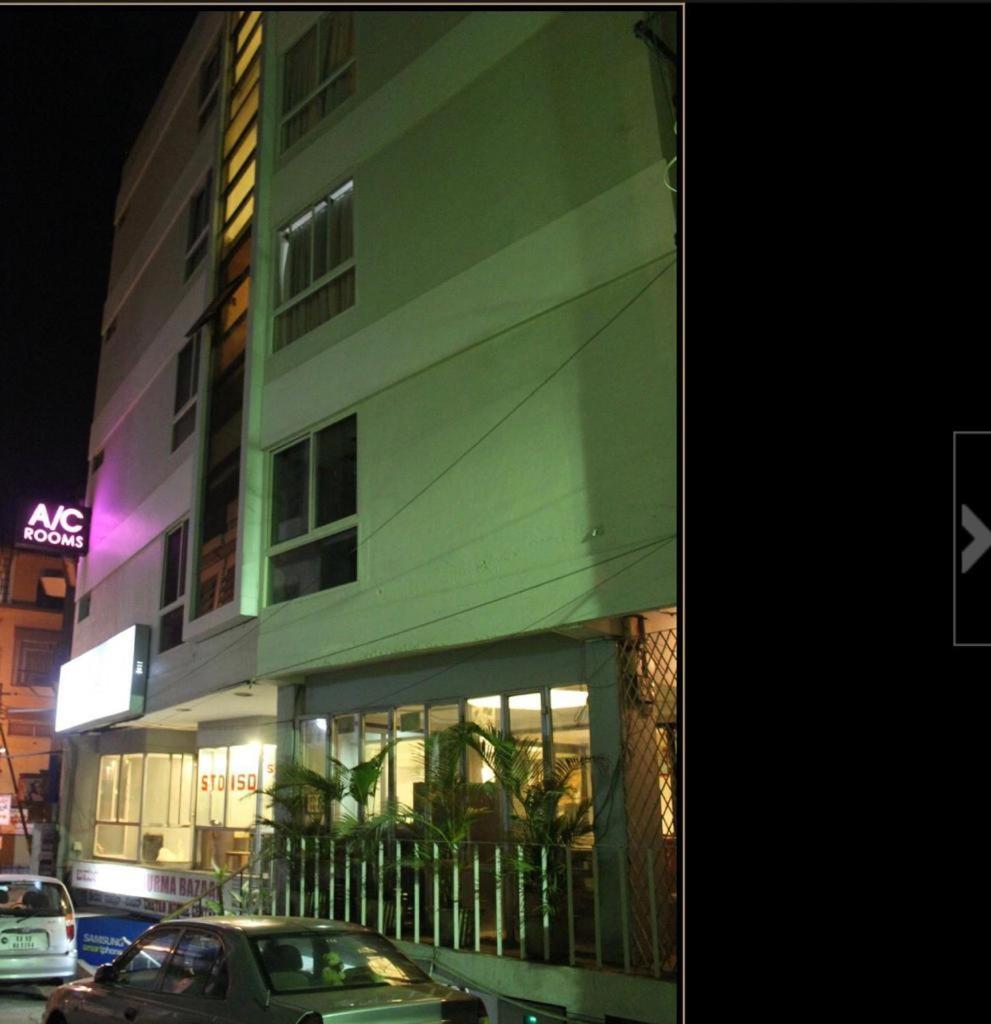 Hotel Aashraya Mysore Exteriör bild